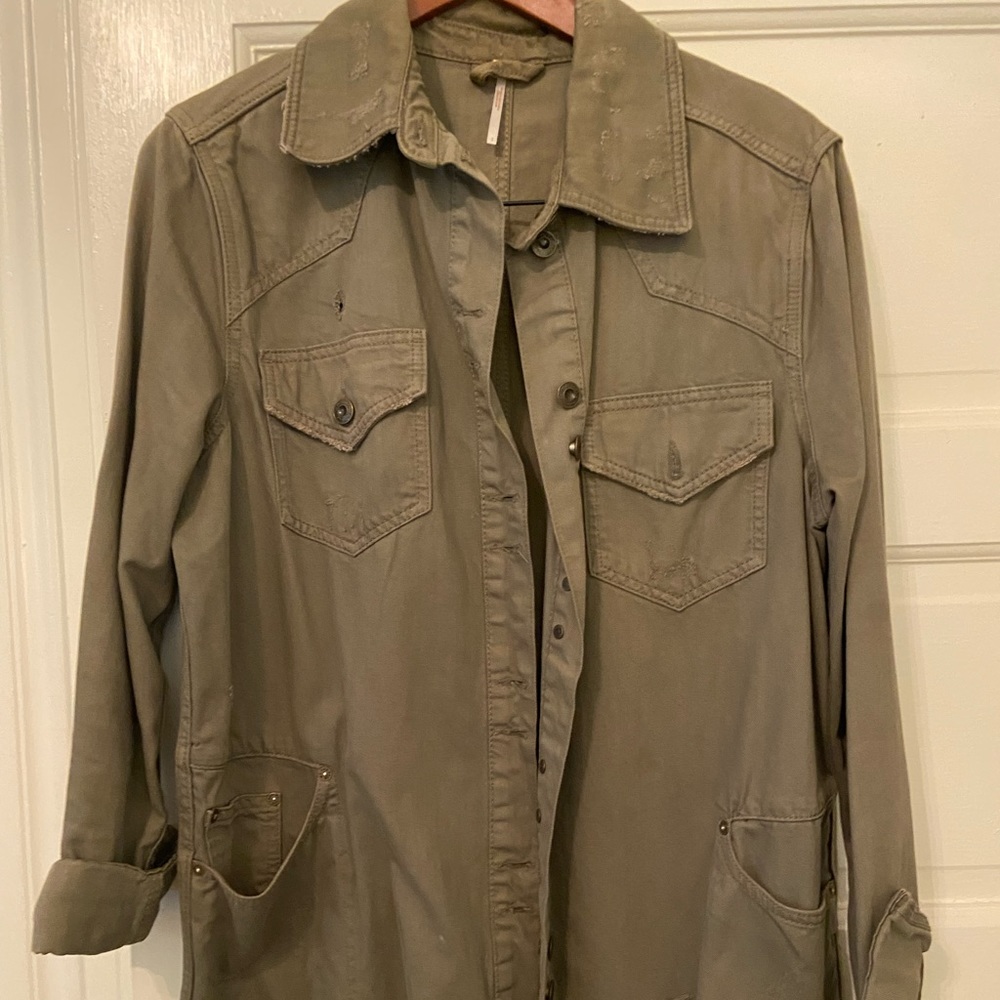 Like new Free People green distressed utility jacket